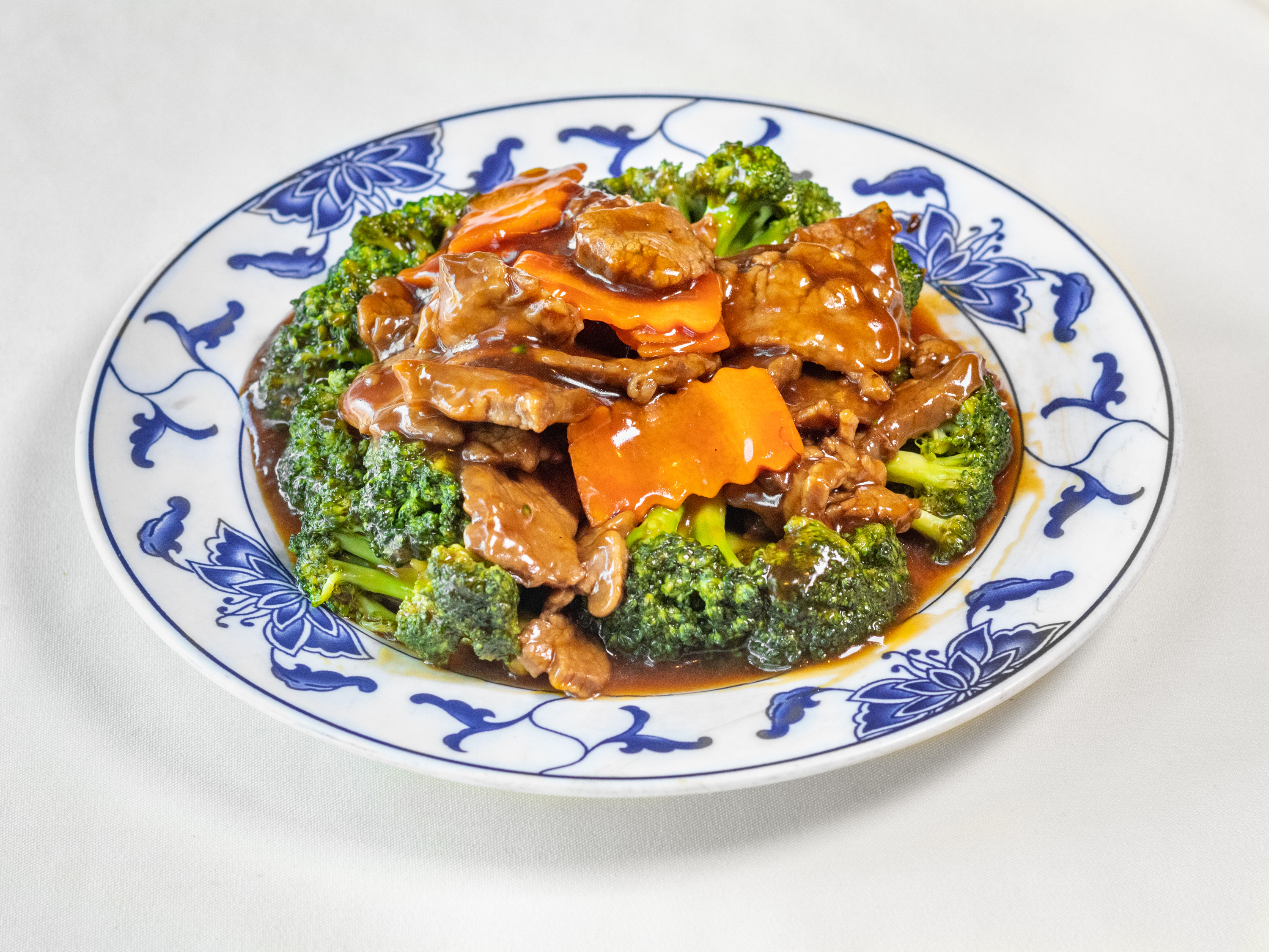 Order Beef with Broccoli food online from Hunan Coventry store, Cleveland Heights on bringmethat.com