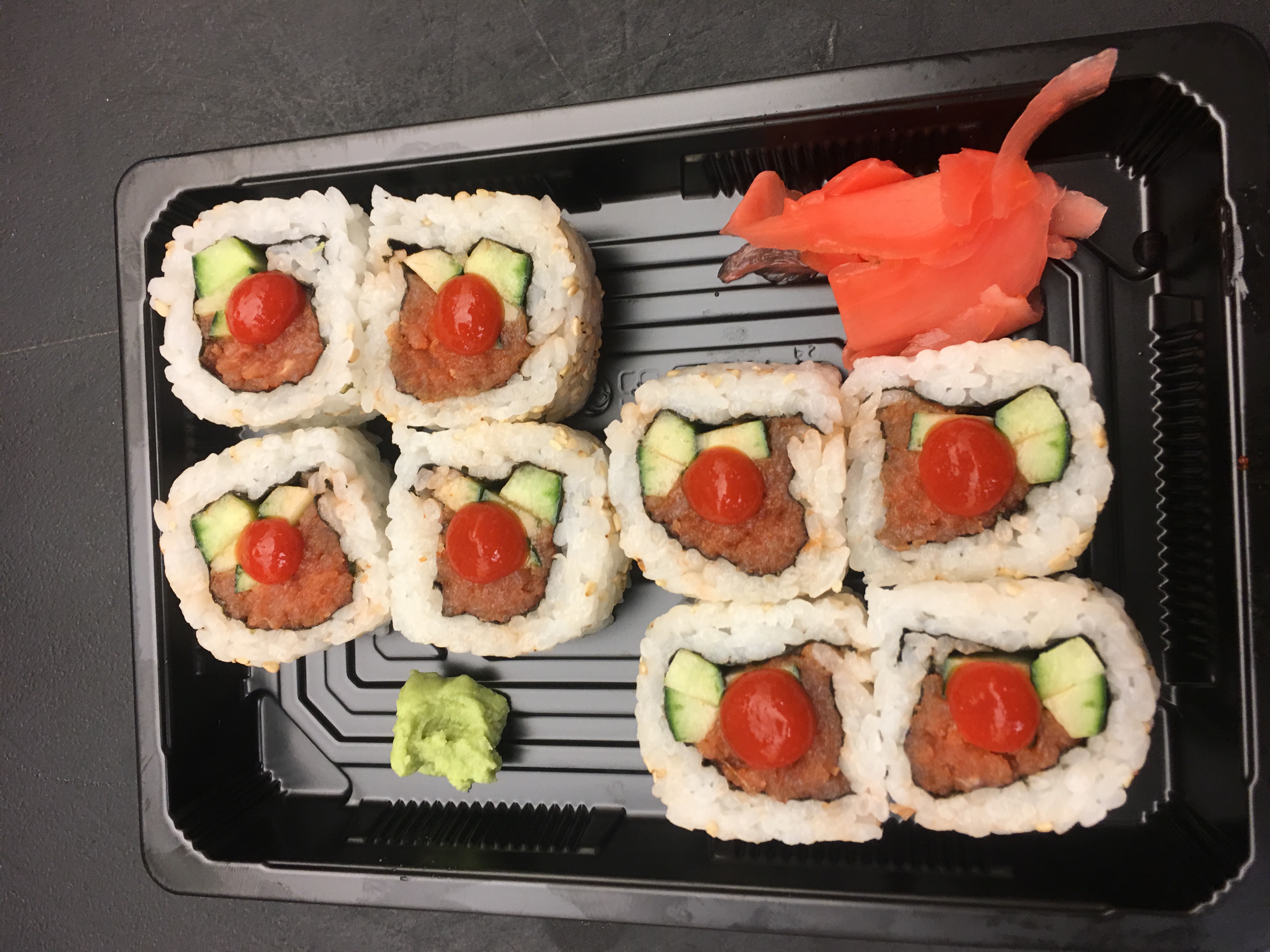 Order M2. Spicy Tuna Roll food online from Lil' Bowl store, Manassas on bringmethat.com