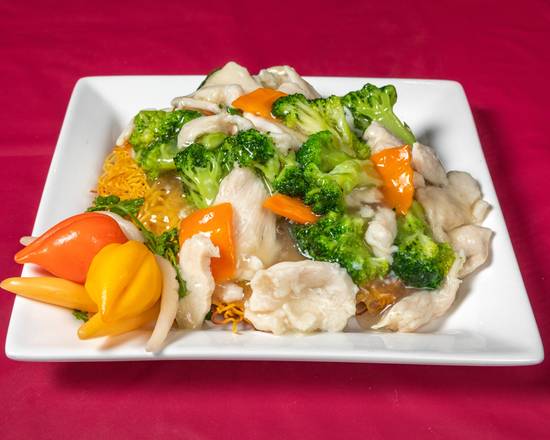 Order Chicken Pan Fried Noodle food online from Asia Garden store, Strongsville on bringmethat.com
