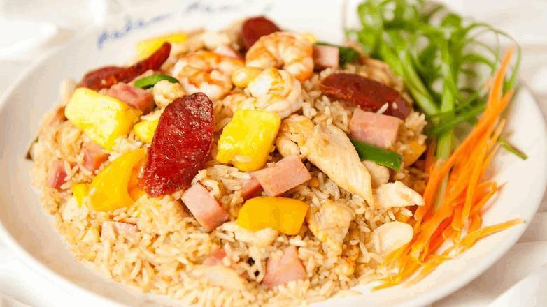 Order P7 Pineapple Fried Rice food online from Madam mam's store, Austin on bringmethat.com