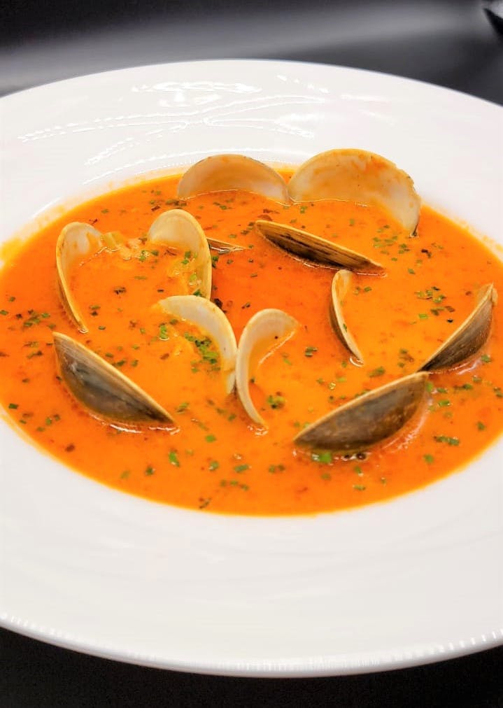 Order Soup Of The Day - Soups food online from Chazz Palminteri Italian Restaurant store, White Plains on bringmethat.com