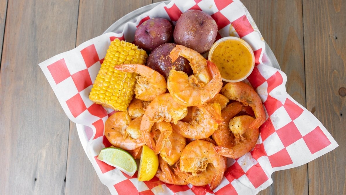 Order 1/2 Lb. EZ Peel Shrimp food online from 7 Spice Cajun Seafood store, Missouri City on bringmethat.com