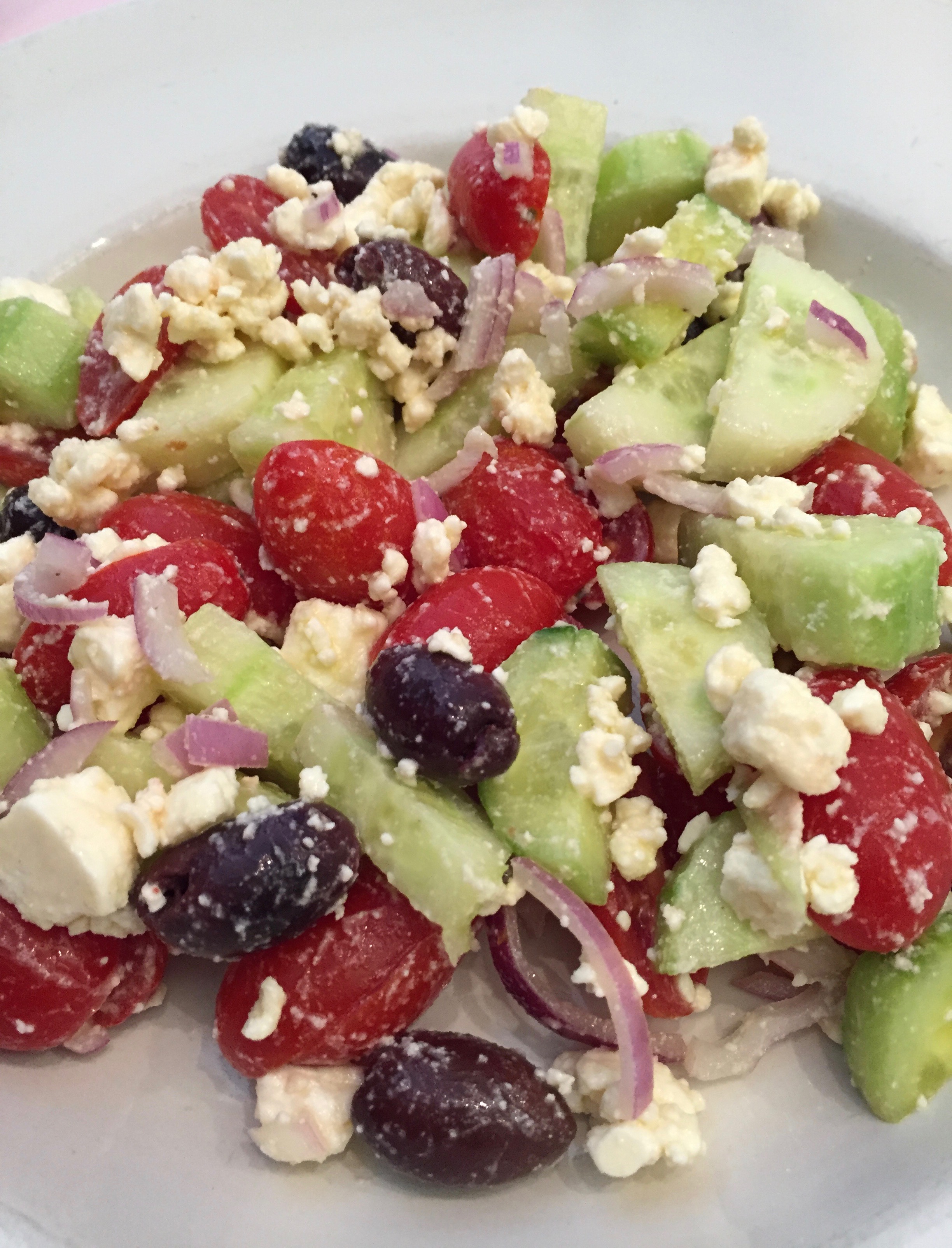 Order Traditional Country Greek Salad food online from Lexington candy shop luncheonette store, New York on bringmethat.com