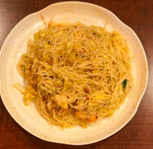Order N7. Singapore Rice Noodles food online from Sunrise China store, Locust Grove on bringmethat.com