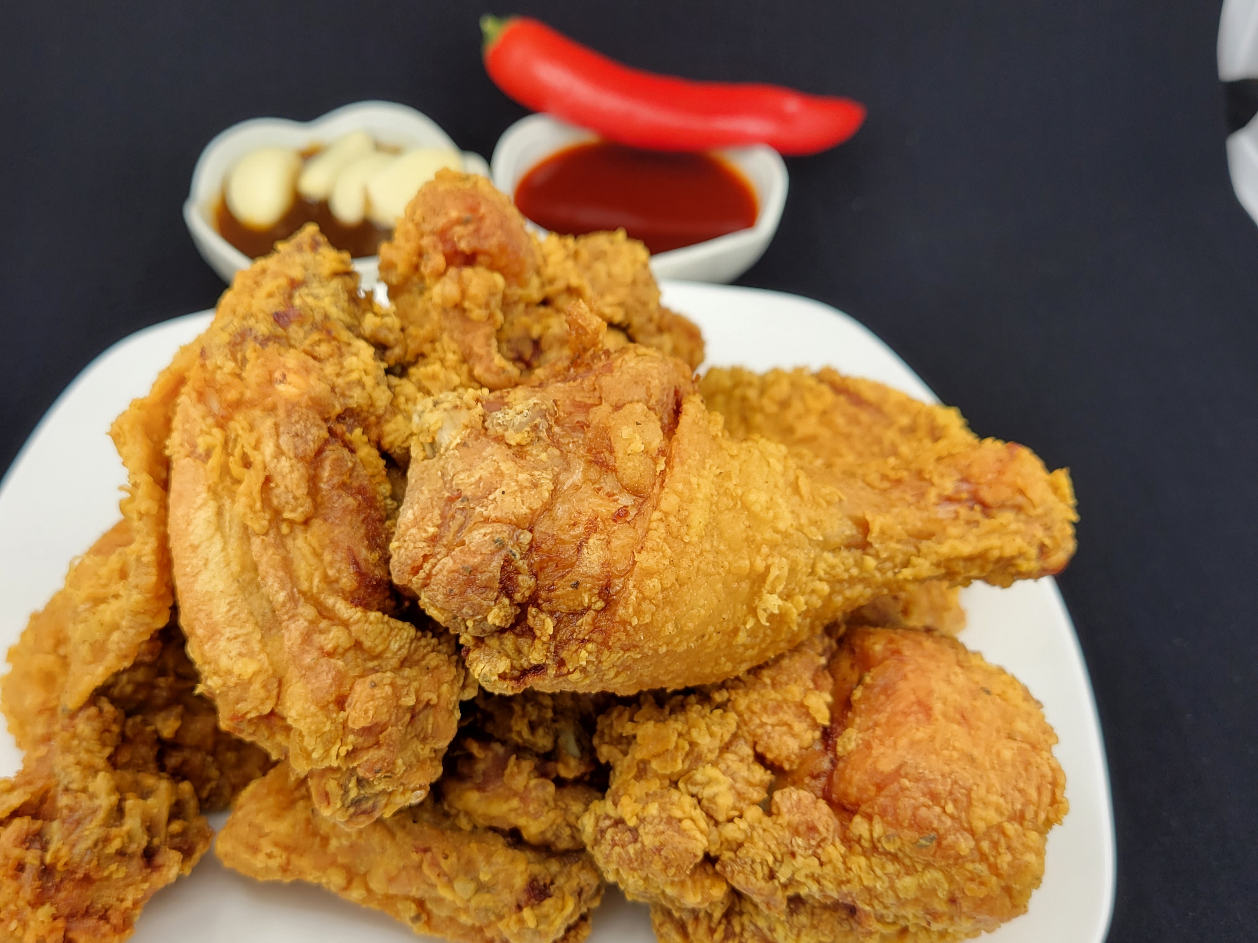 Order T1. Marinated Fried Chicken / 오리지날 후라이드 치킨 food online from Food Avenue store, Ridgefield on bringmethat.com