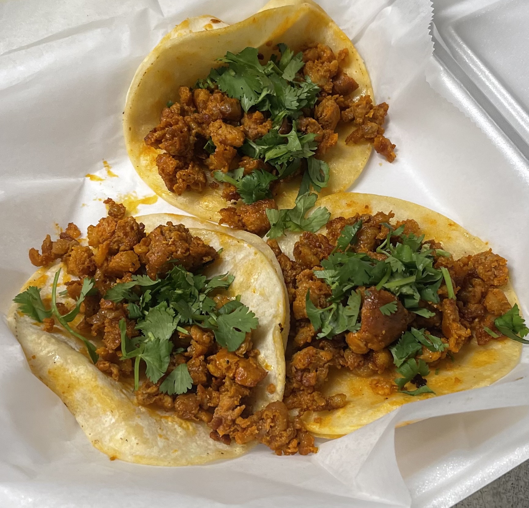 Order 3 pz Chorizo Gabacho Tacos food online from La Catrachita Food Truck store, Philadelphia on bringmethat.com