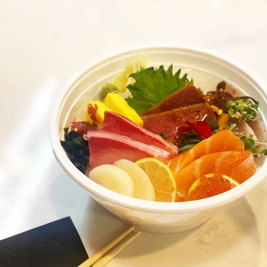 Order Chirashi Bowl Lunch food online from Burosu Ramen store, Studio City on bringmethat.com