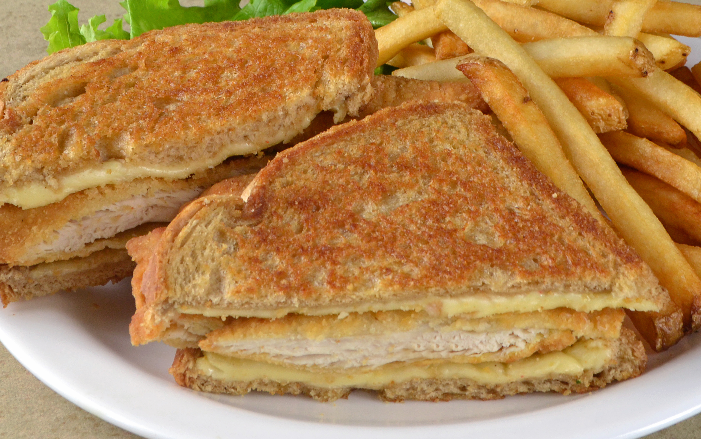 Order Crunchy Chicken Melt Combo food online from Fryn’ Pan store, Sioux Falls on bringmethat.com