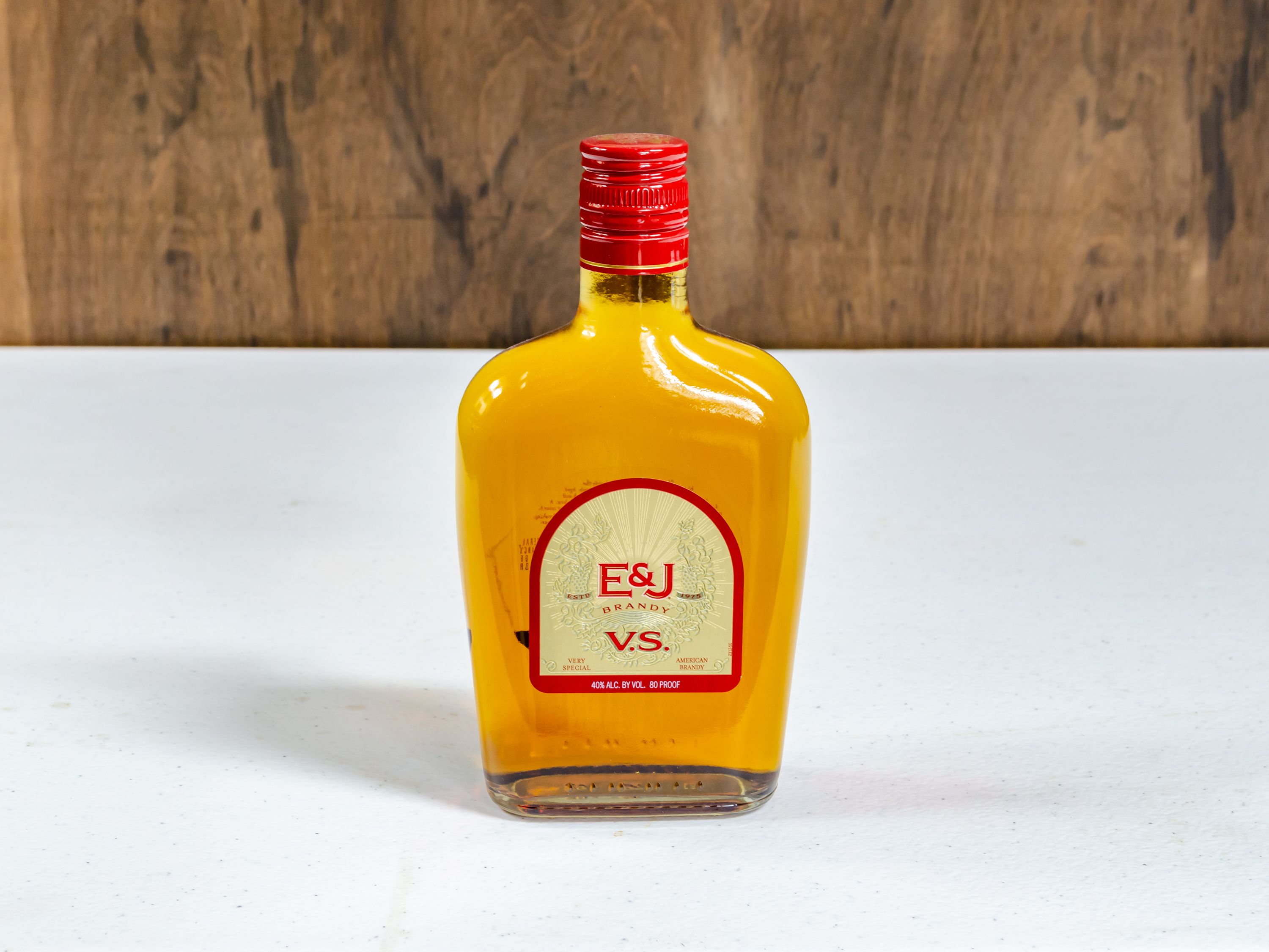 Order E&J VS, 375 ml. Brandy  food online from Liquorama store, Hyde Park on bringmethat.com
