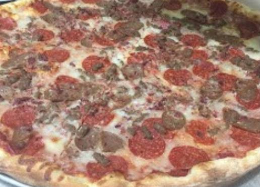 Order Meat Lover's Pizza food online from Divano's Pizzeria store, Town of Garner on bringmethat.com