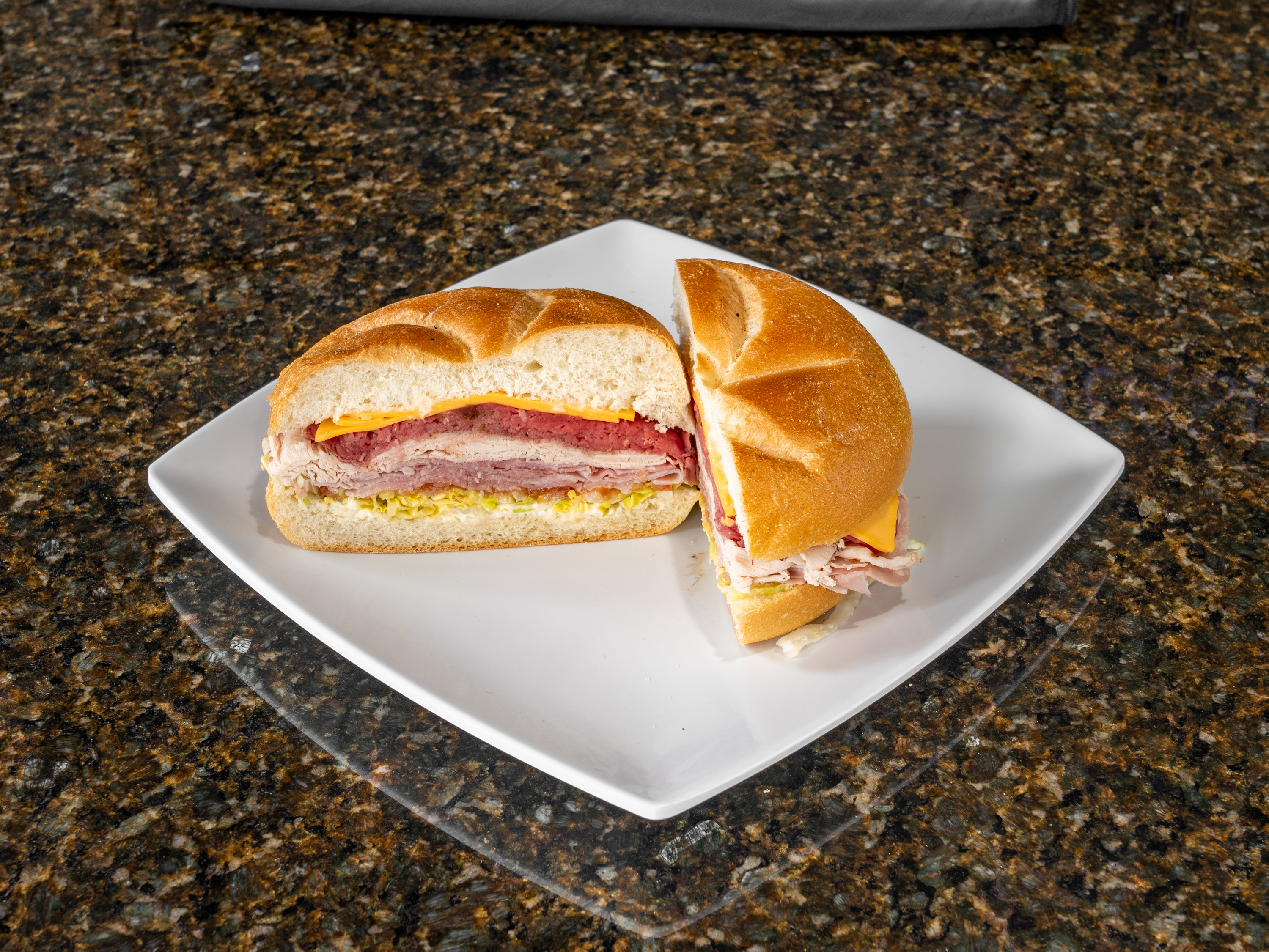 Order 2. American Combo Sandwich  food online from Vic Deli store, Mohegan Lake on bringmethat.com