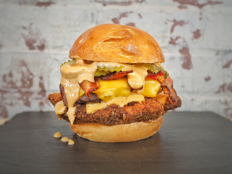 Order Chicken ‘N Cheeseburger food online from New york burger co. store, New York on bringmethat.com