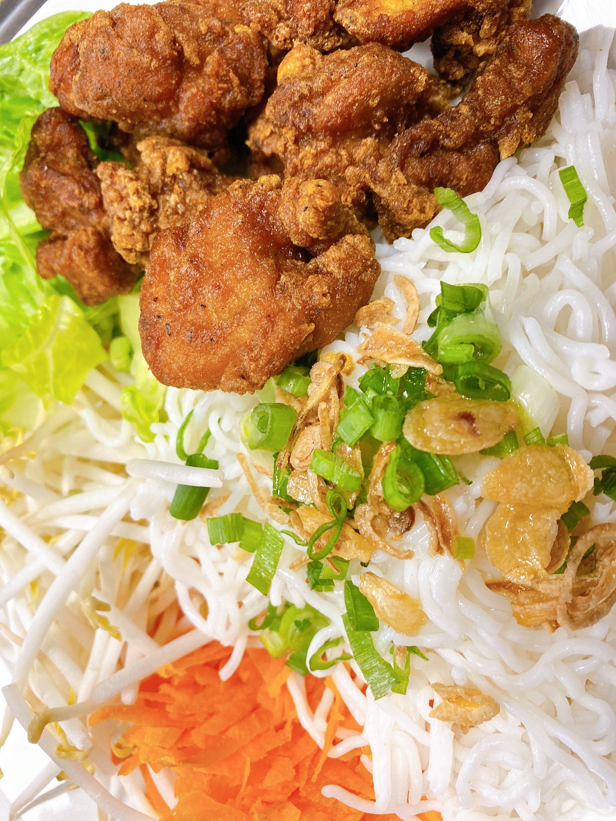 Order Fried Chicken Bites  with rice vermicelli food online from Saigon Banh Mi store, Newark on bringmethat.com
