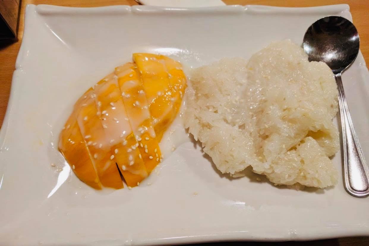 Order Mango with Sweet Sticky Rice food online from Brown Rice Thai Cuisine store, West Boylston on bringmethat.com