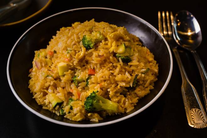 Order Vegetable Fried Rice food online from Voodoo Crab store, Centereach on bringmethat.com