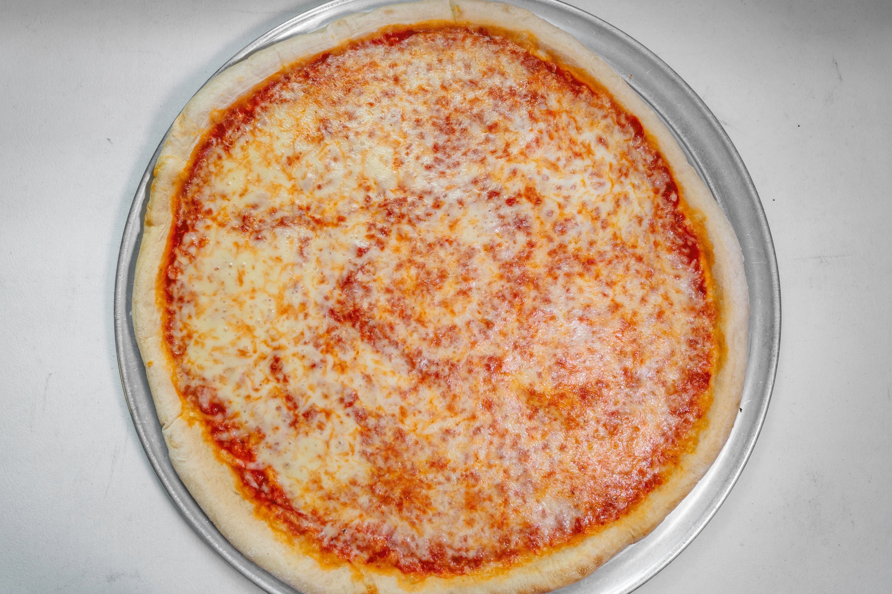 Order Neapolitan Pizza - Large food online from Pizza Como store, Lehighton on bringmethat.com
