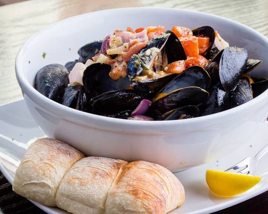 Order Prince Edward Island Mussels food online from Sedona Taphouse store, Midlothian on bringmethat.com