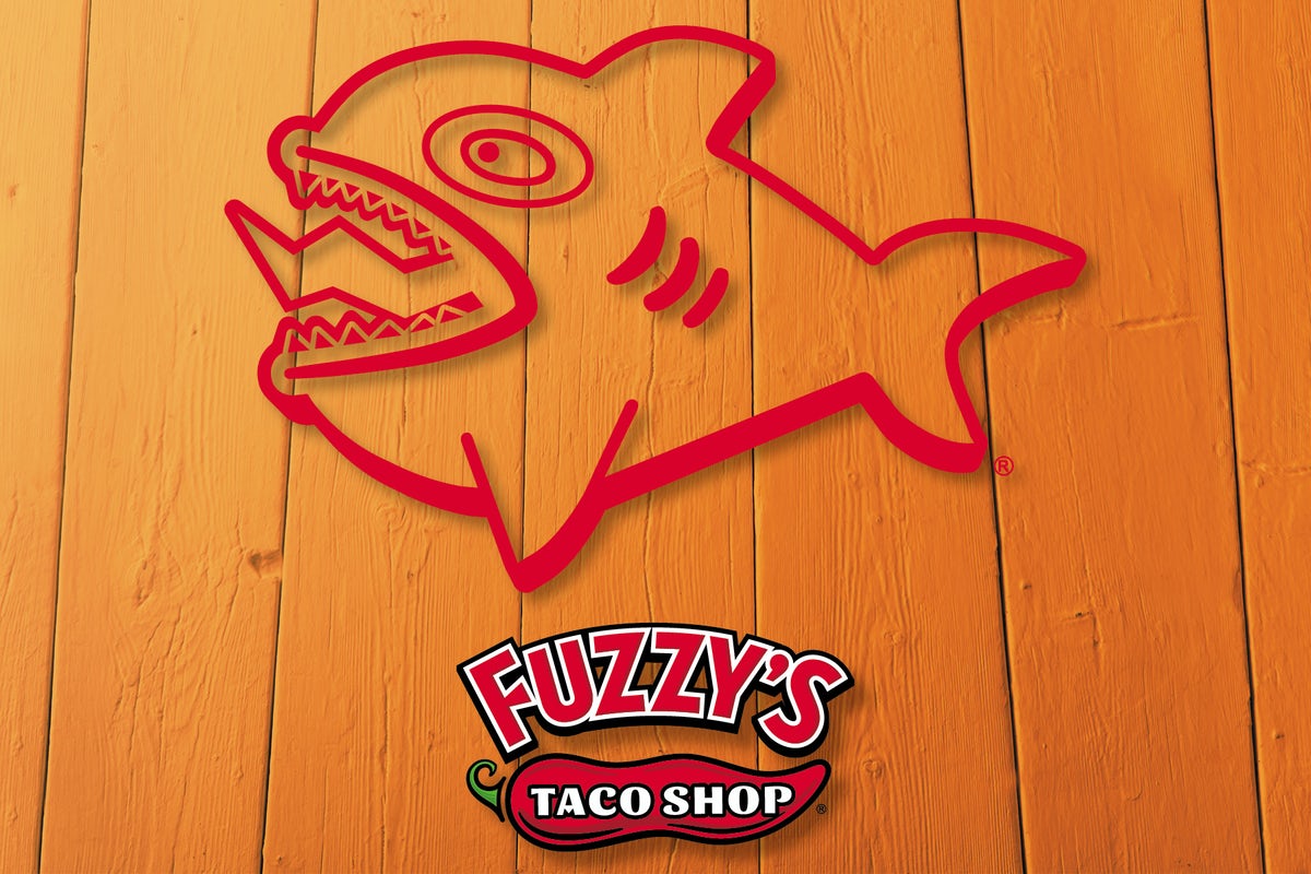 Order Carnitas Nachos food online from Fuzzy's Taco Shop store, Overland Park on bringmethat.com