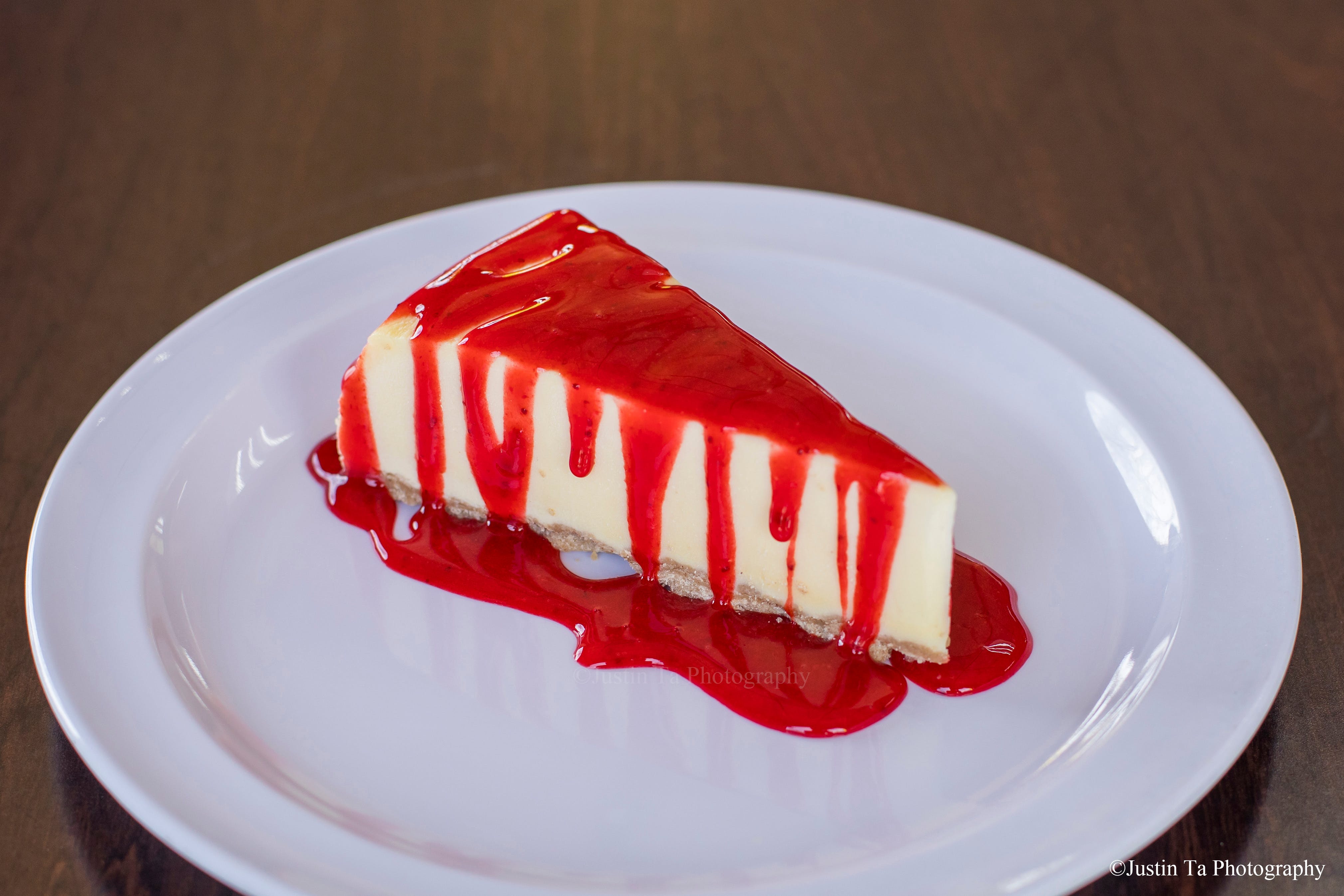 Order Strawberry Cheesecake - Dessert food online from Red Pepper Pizza store, San Leandro on bringmethat.com