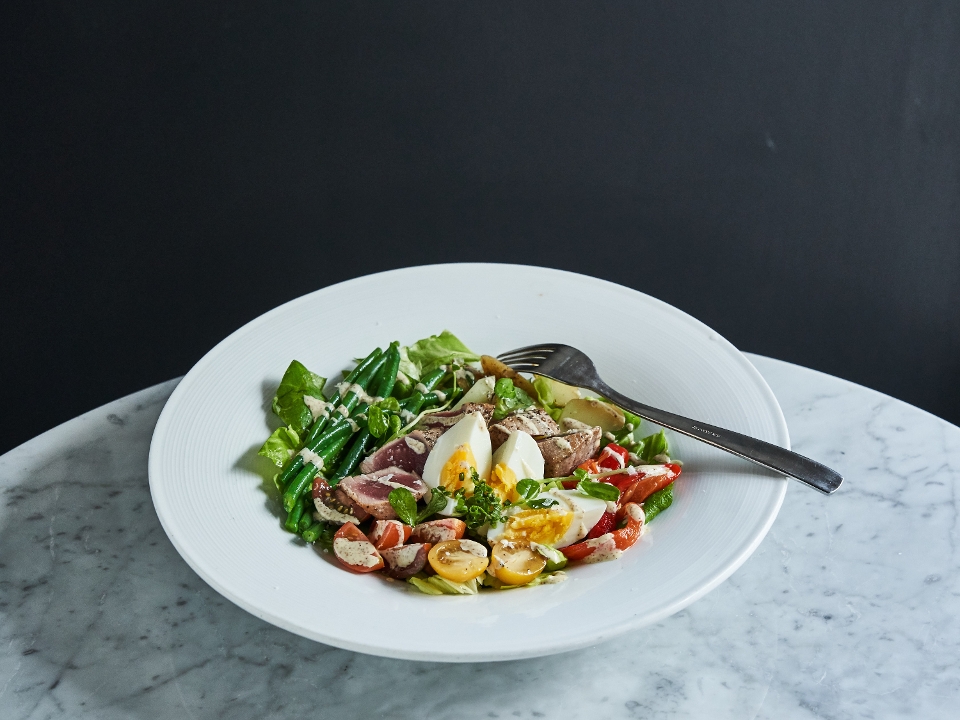 Order Salade Niçoise food online from Endswell Bar & Bistro store, Brooklyn on bringmethat.com