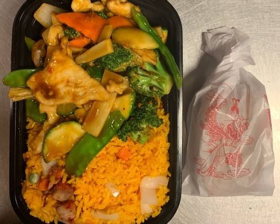 Order C12.Hunan Chicken food online from Panda Garden store, Cookeville on bringmethat.com