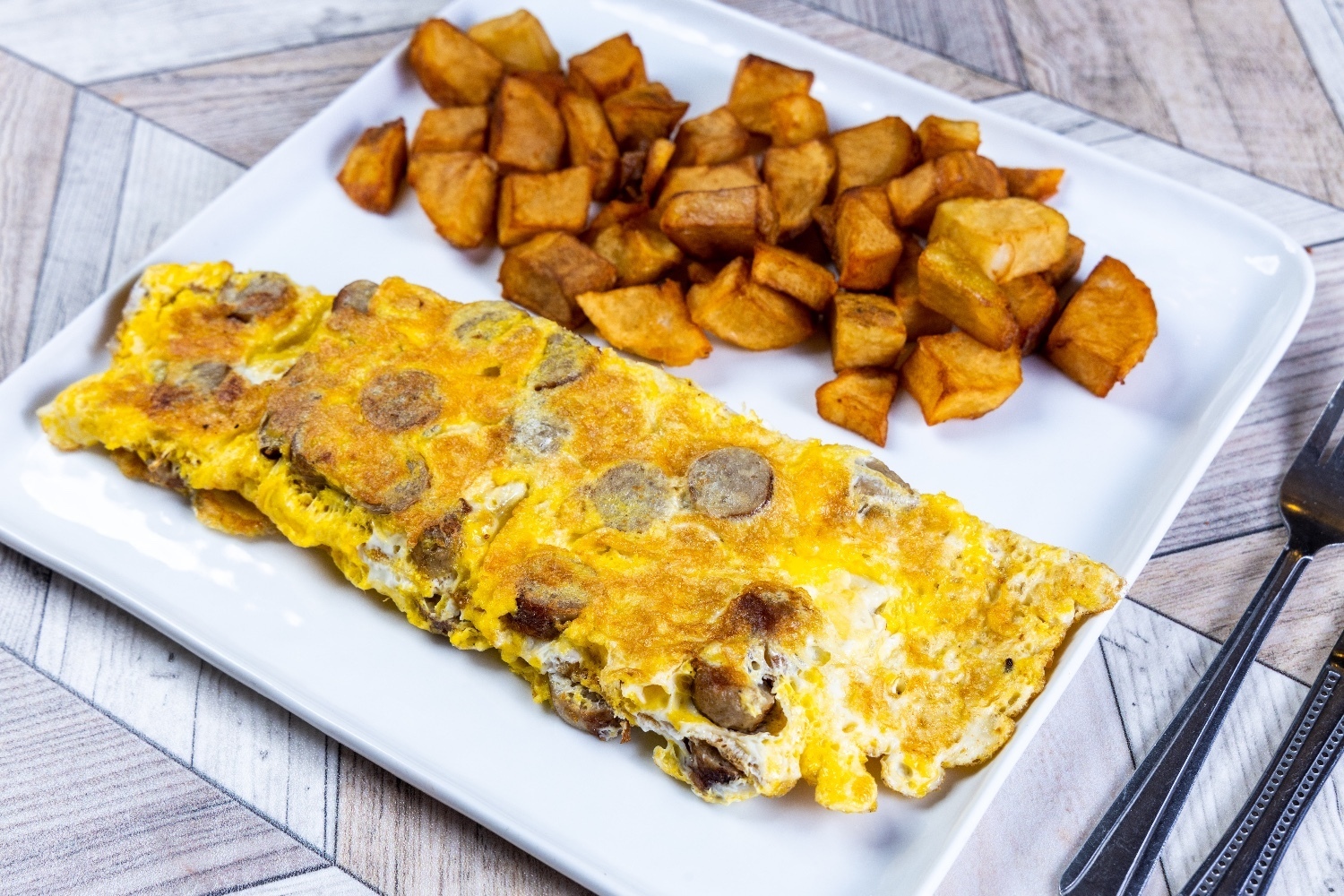 Order Sausage Omelette food online from Top View Restaurant store, Chicago on bringmethat.com