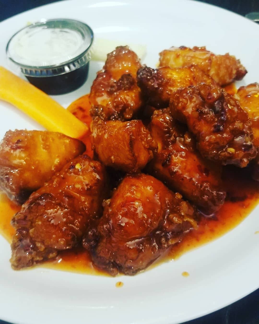 Order Boneless Wings - 5 Pieces food online from Atomic Wings store, Jersey City on bringmethat.com