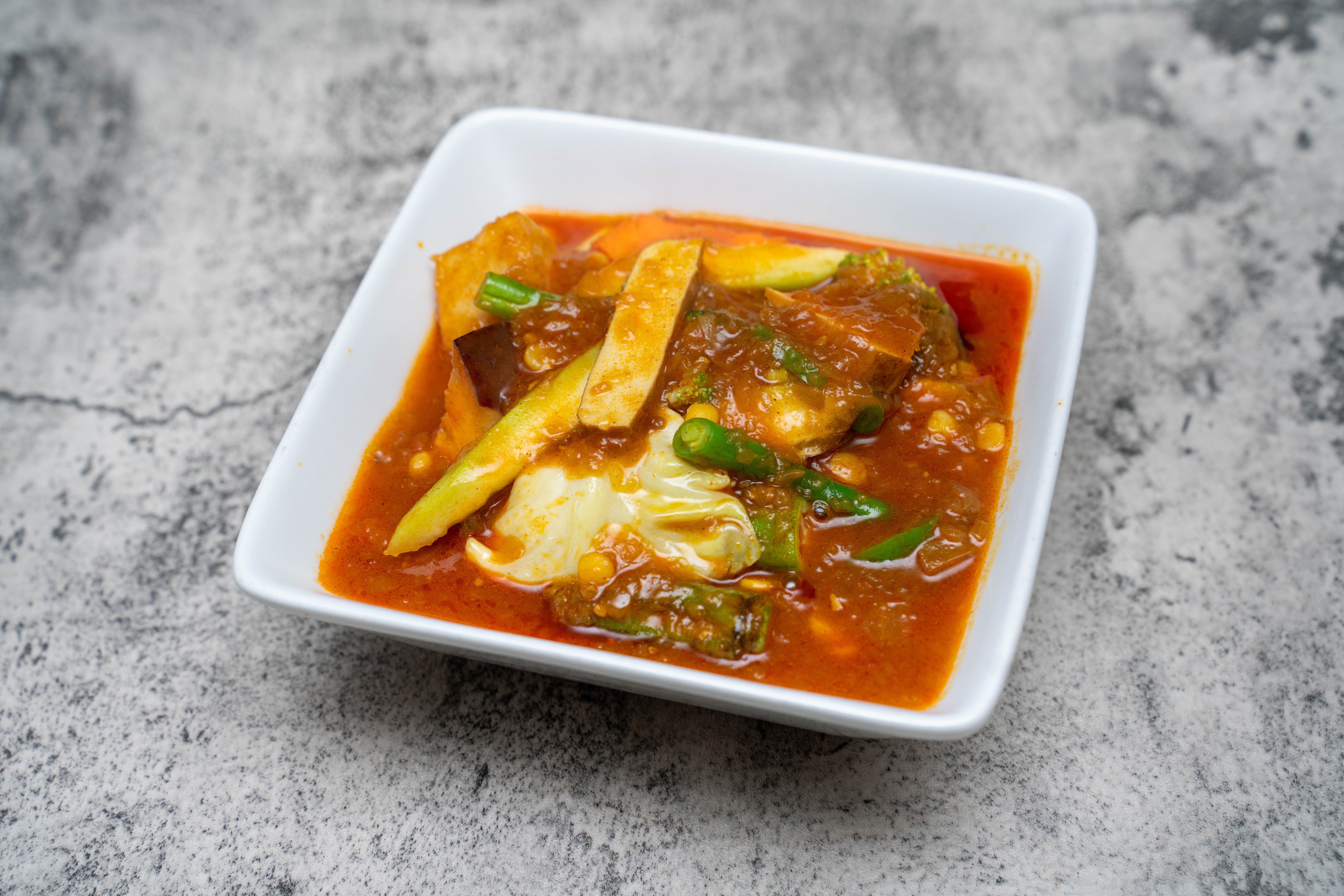 Order Mixed Vegetables Curry food online from Experience Burma Restaurant & Bar store, Pleasanton on bringmethat.com