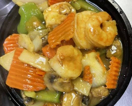 Order Curry Shrimp  food online from Asian Wok store, Alexandria on bringmethat.com