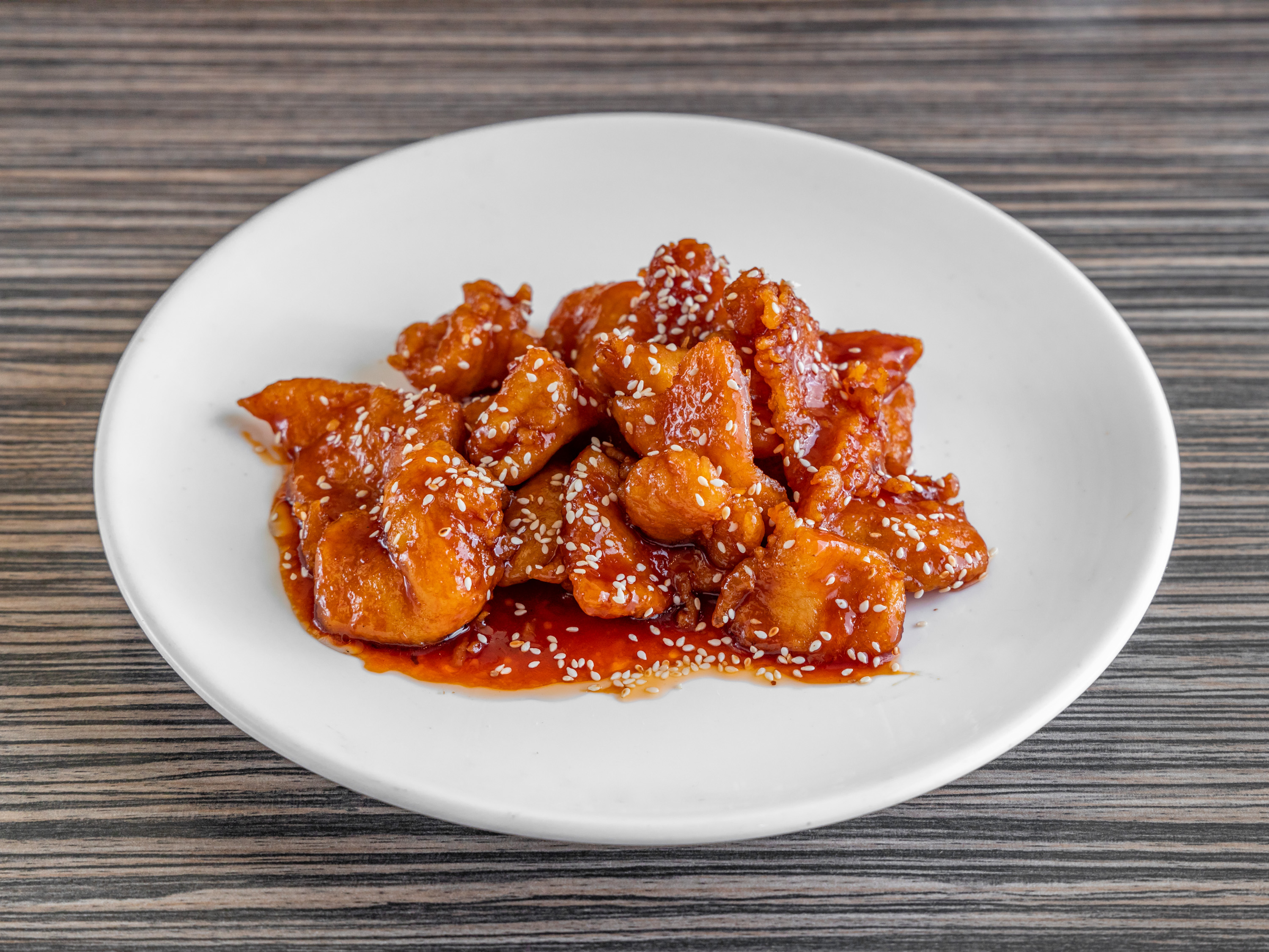 Order Sesame Chicken food online from Twin Dragon Restaurant store, Los Angeles on bringmethat.com