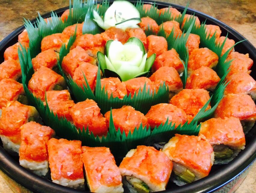 Order Aka Maguro Roll food online from Sushi Express store, San Antonio on bringmethat.com