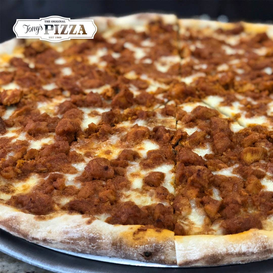 Order Buffalo Chicken Pizza - Small 16'' (6 Slices) food online from Tony's Pizza store, Brooklyn on bringmethat.com