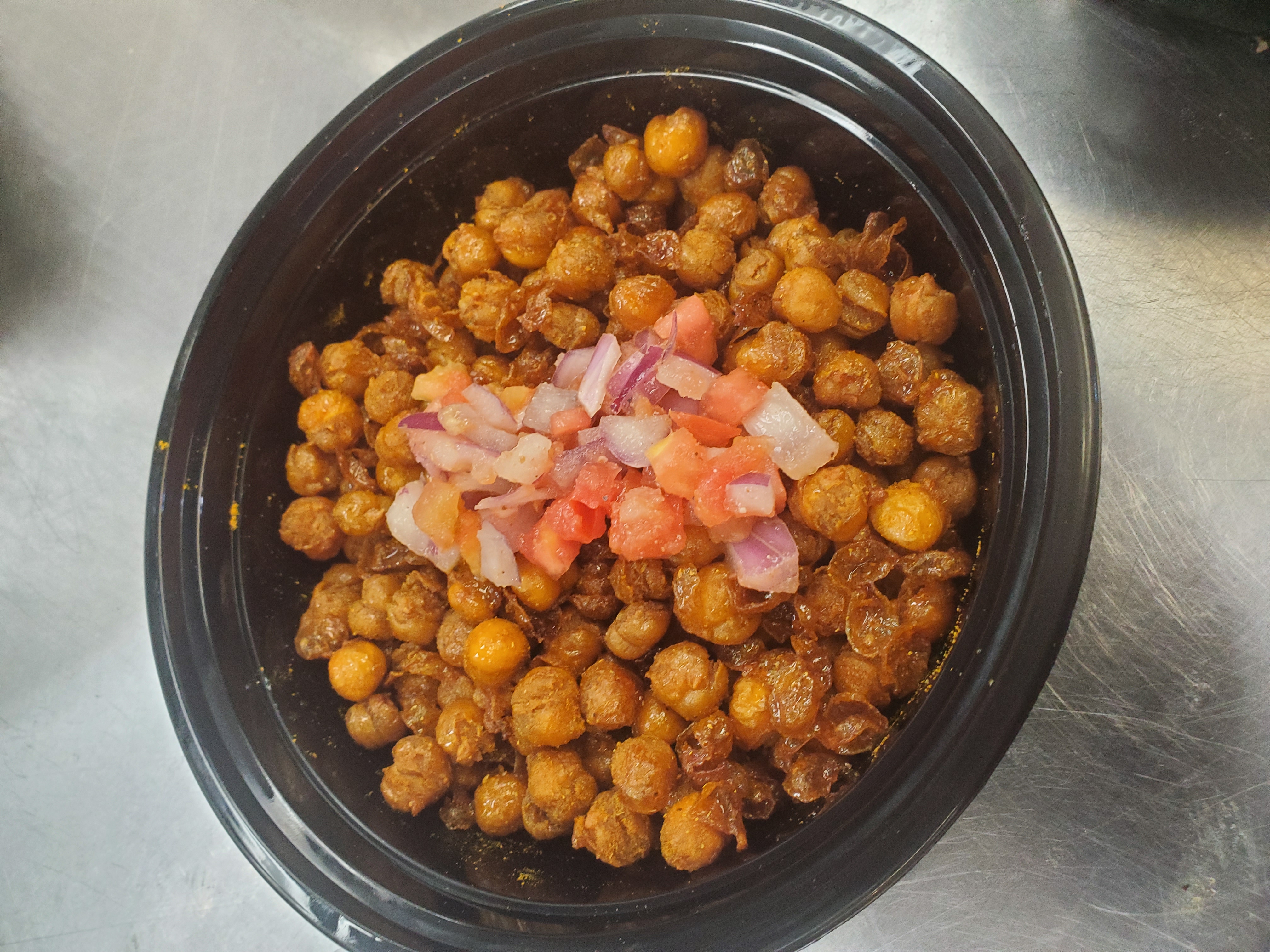 Order Ginger Curry Chick Peas (Vegan) food online from Yumvillage store, Detroit on bringmethat.com