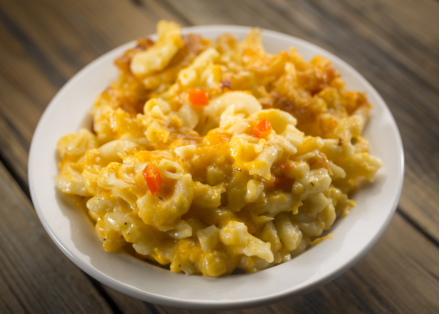 Order Island Mac & Cheese food online from Mr. Brown Lounge store, Chicago on bringmethat.com