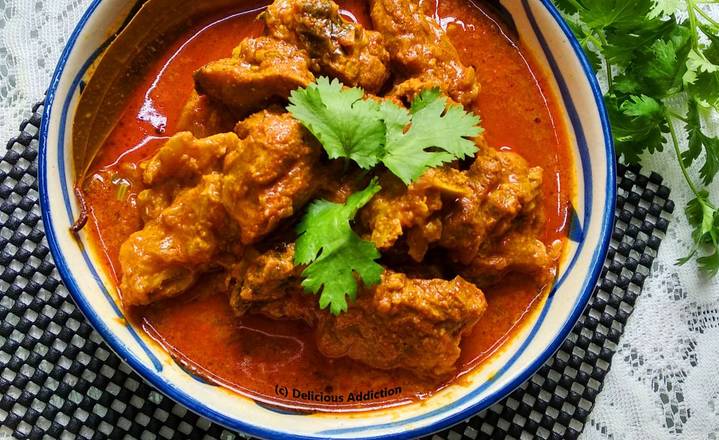 Order Bawarchi Special Chicken Curry food online from Bawarchi Biryani Point store, Franklin on bringmethat.com