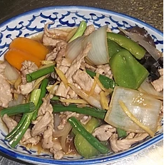 Order 38. Moo Pad Khing food online from Thai House store, Columbus on bringmethat.com