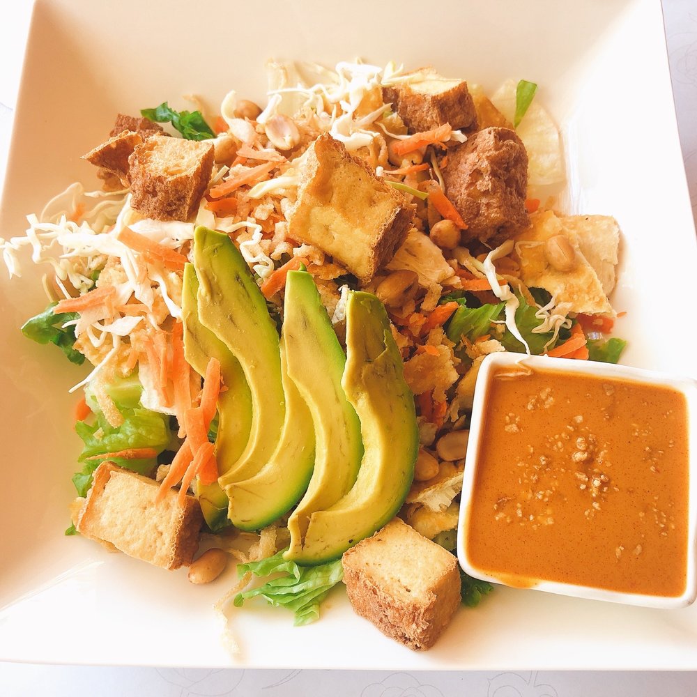 Order Crispy Tofu Thai Salad food online from Amarin Thai Cuisine store, Lafayette on bringmethat.com
