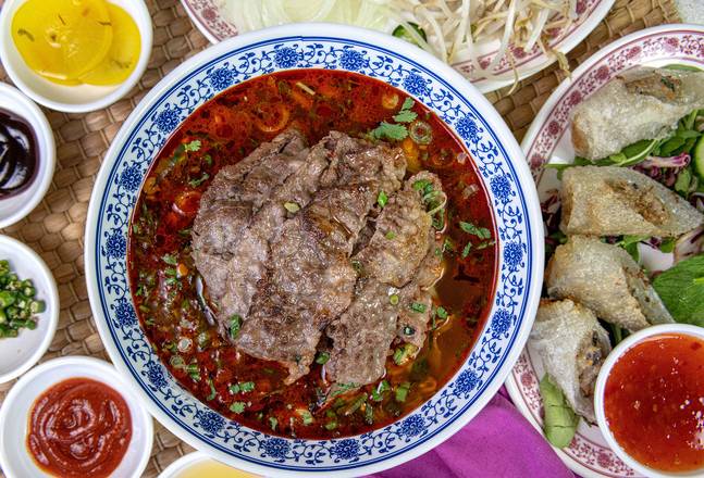 Order SP3 Spicy Thin Beef Belly Pho  food online from Pho420saigon store, Palisades Park on bringmethat.com