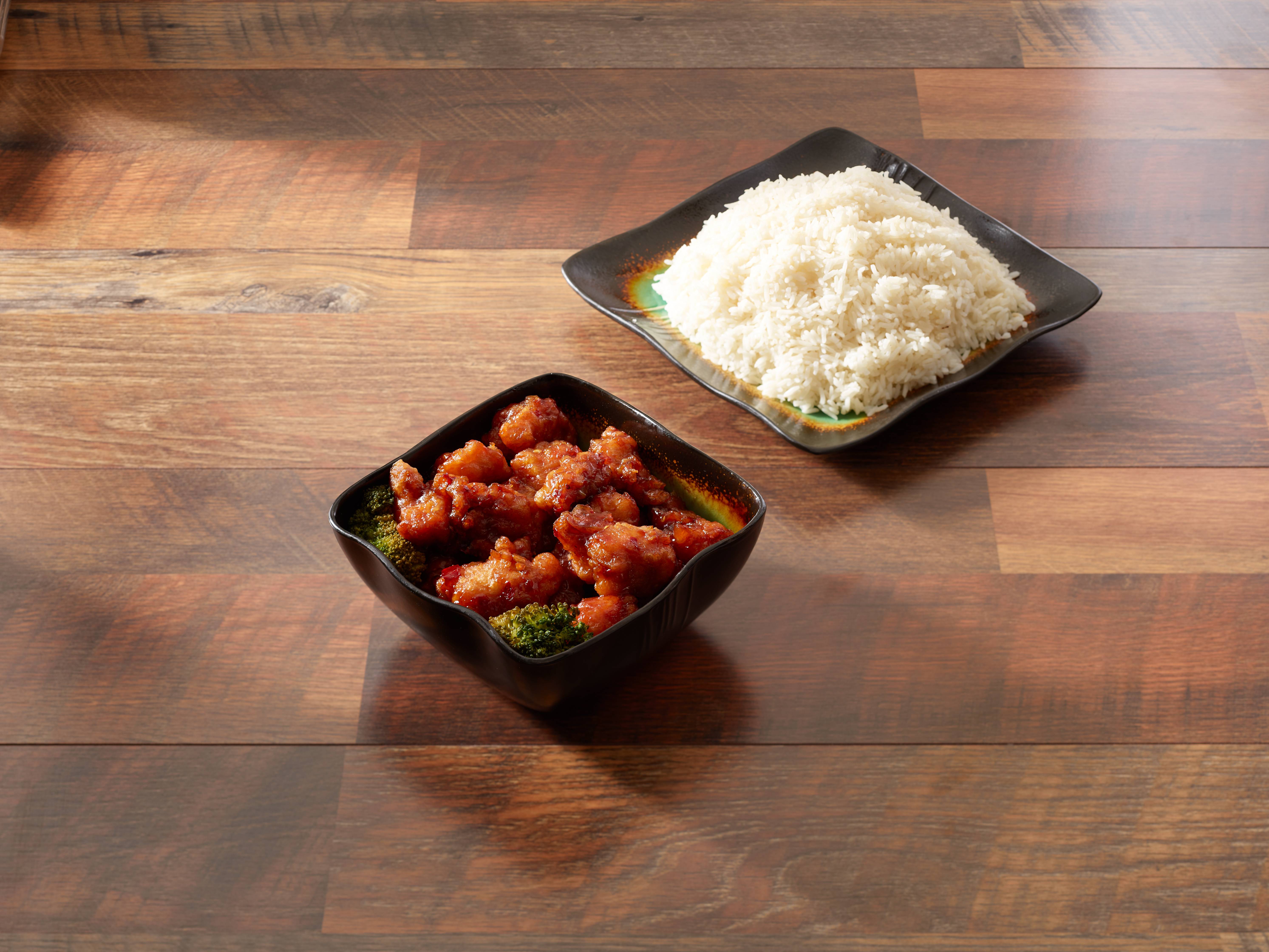 Order General Tso's Chicken food online from Food Works store, Worcester on bringmethat.com