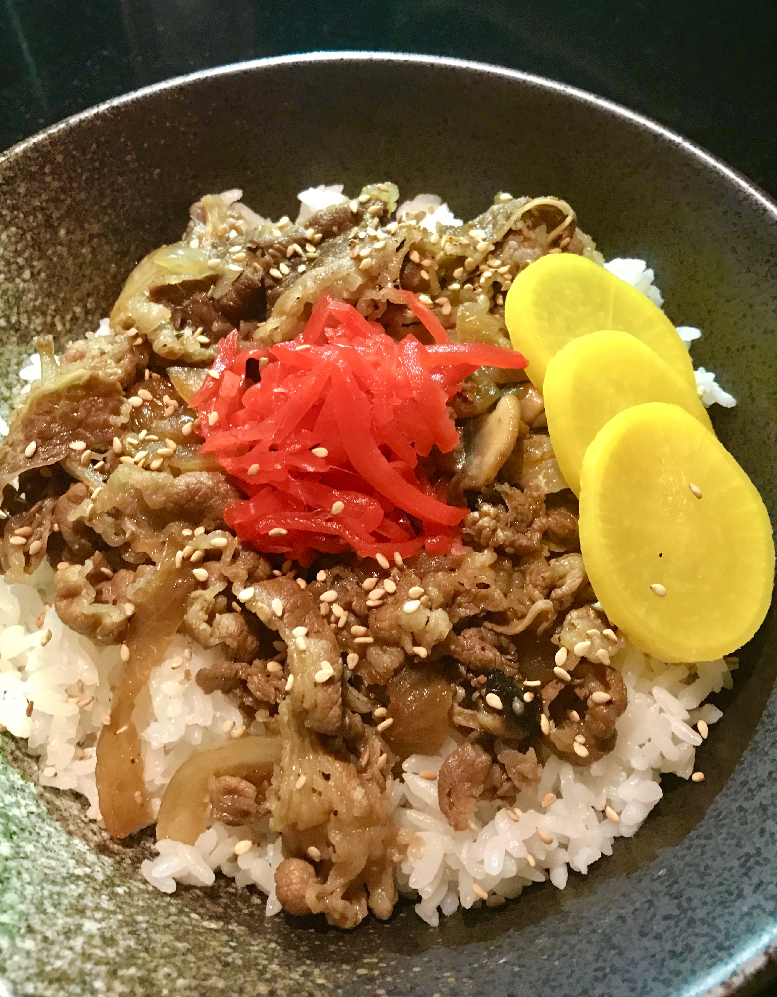 Order Classic Sukiyaki Bowl  food online from Hiroto Japanese Restaurant store, Brooklyn on bringmethat.com
