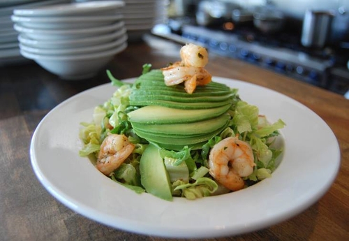 Order Shrimp & Avocado Salad food online from Rosti Tuscan Kitchen store, Santa Monica on bringmethat.com