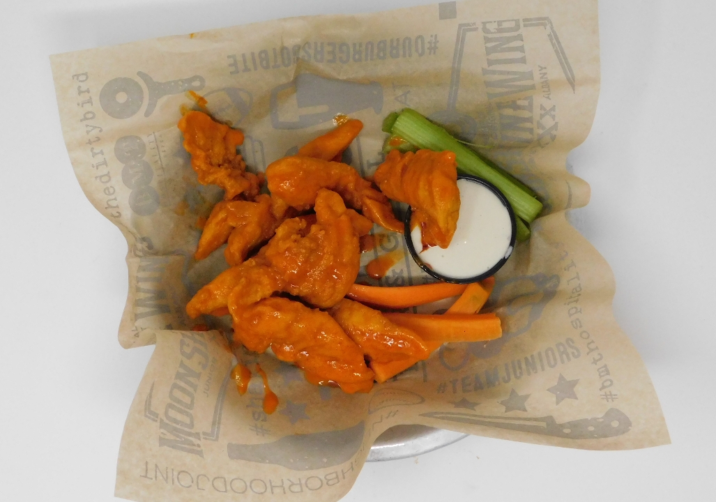 Order Boneless Wings food online from Junior's Bar and Grill store, Albany on bringmethat.com