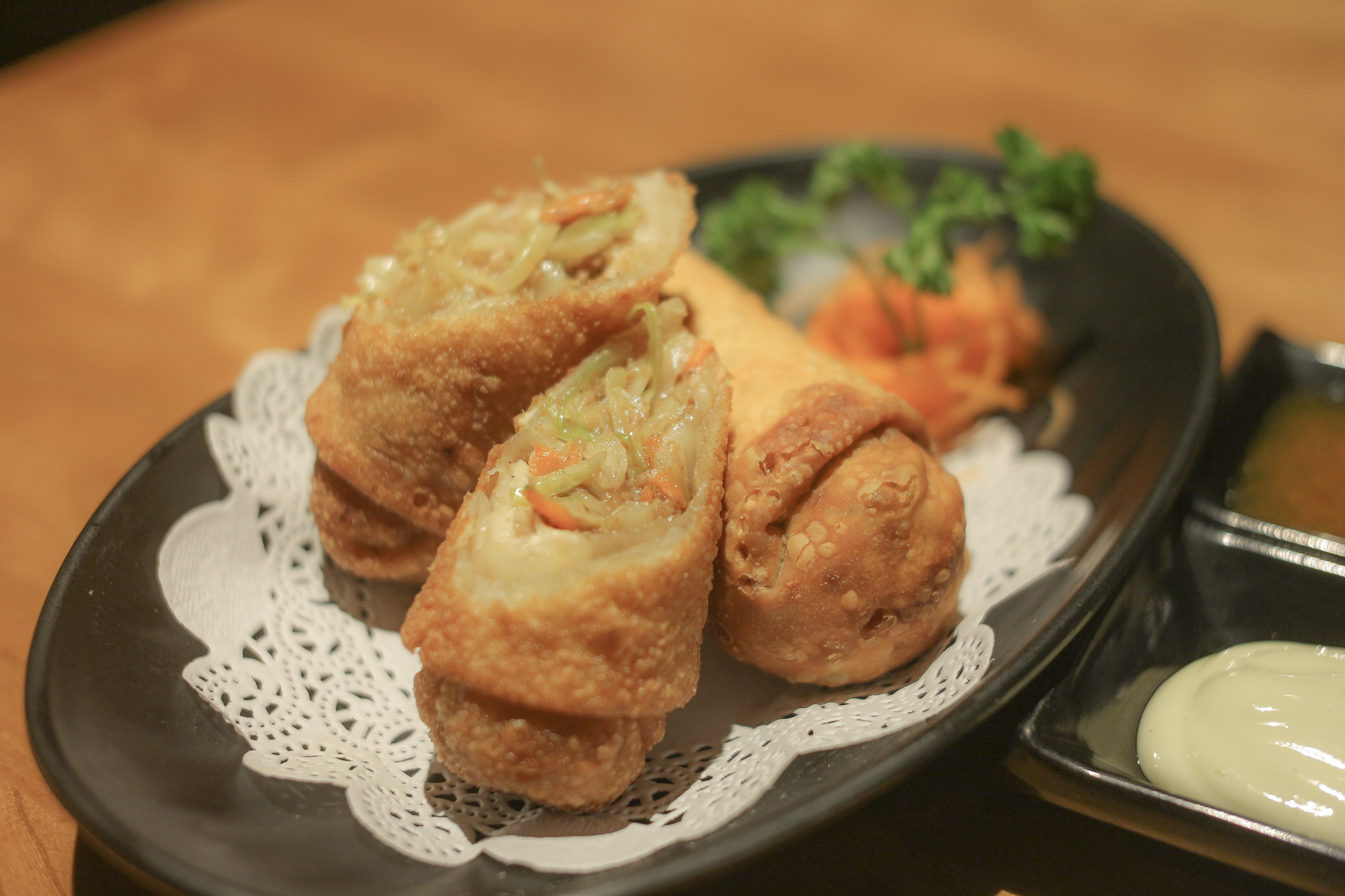 Order New Egg Rolls food online from Hot Woks Cool Sushi On Adams store, Chicago on bringmethat.com