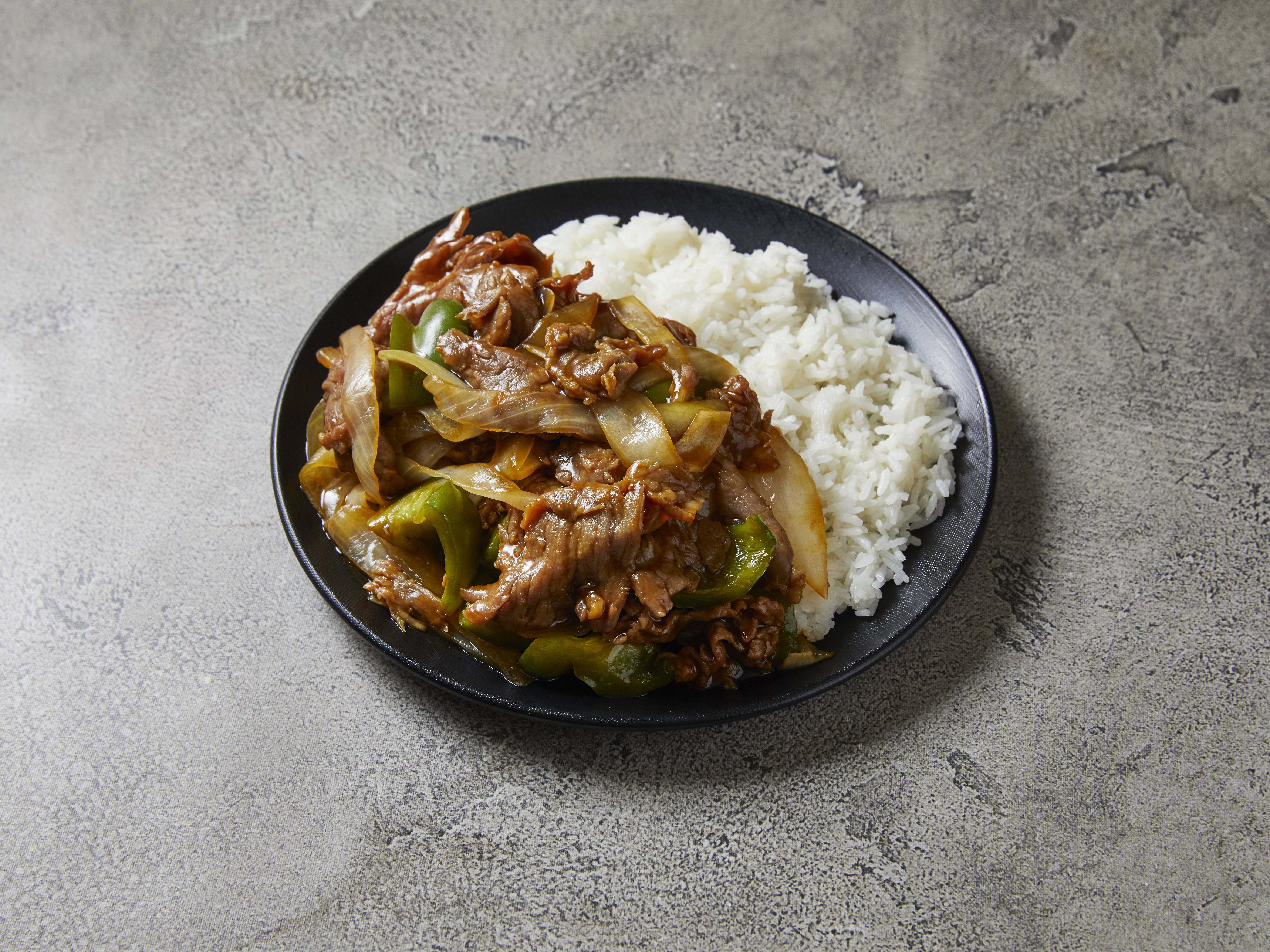 Order 65. Pepper Steak food online from Ching Lai Kitchen store, North Babylon on bringmethat.com