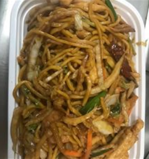 Order 52. Chicken Lo Mein food online from Hop Hing store, Medina on bringmethat.com