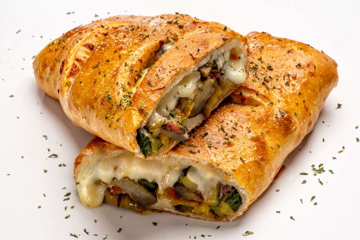 Order Veggie Boli food online from Arooga's Grille House and Sports Bar store, Warwick on bringmethat.com