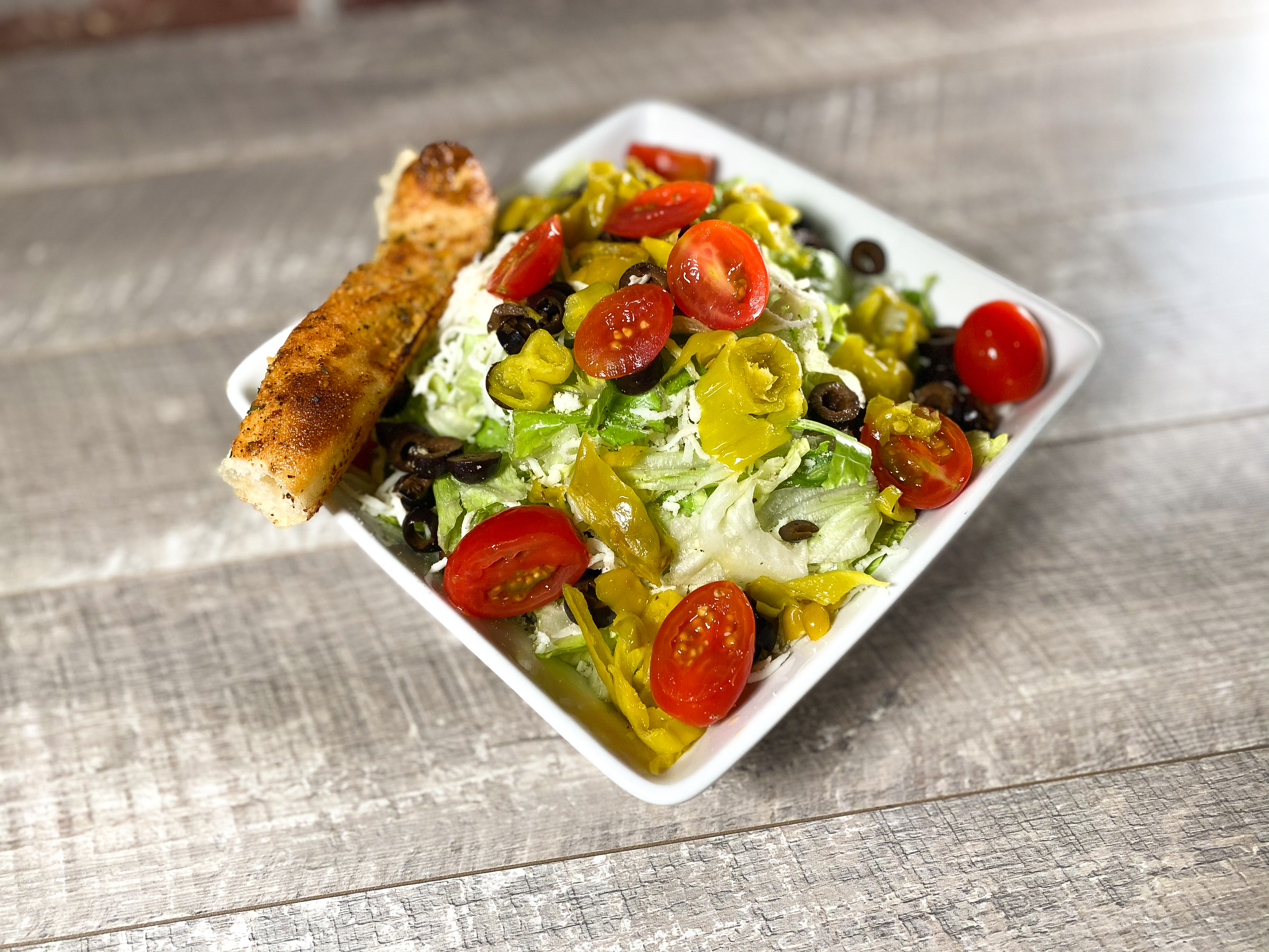 Order House Salad food online from Parry Pizzeria & Bar store, Highlands Ranch on bringmethat.com