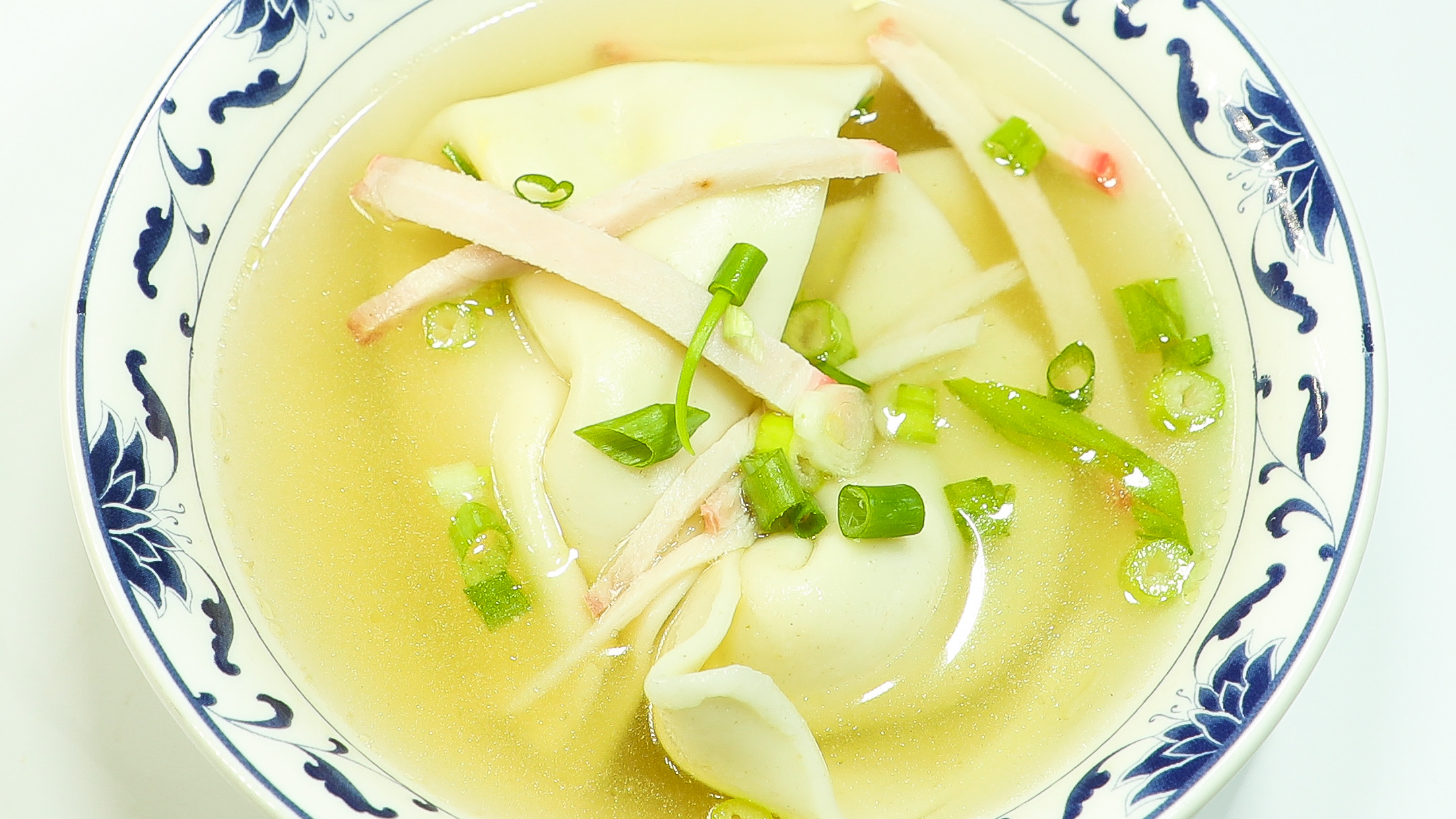 Order Wonton Soup food online from House of Lee store, Pittsburgh on bringmethat.com