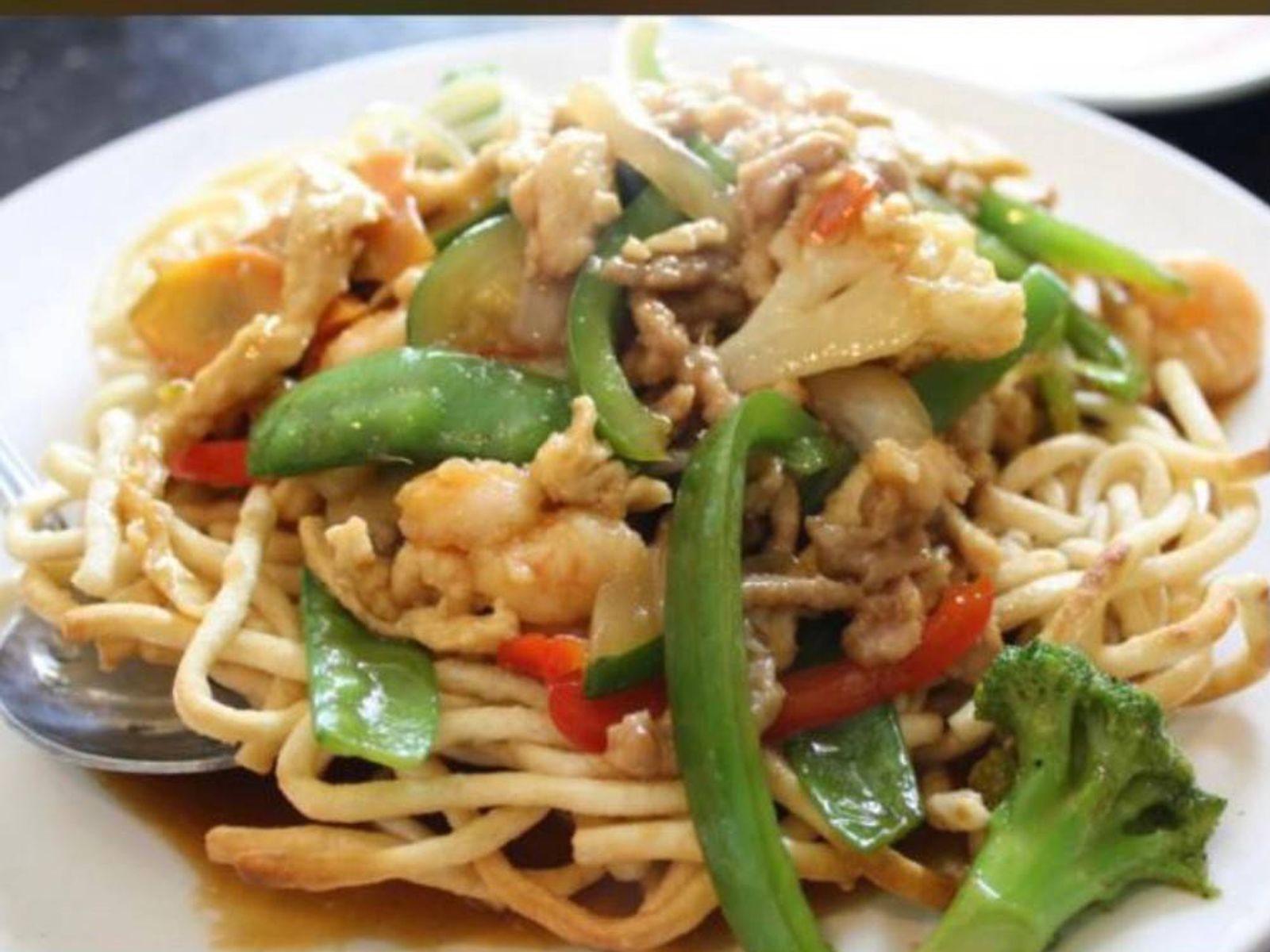 Order Pan Fried Noodle food online from Rice Bowl Cafe store, Austin on bringmethat.com