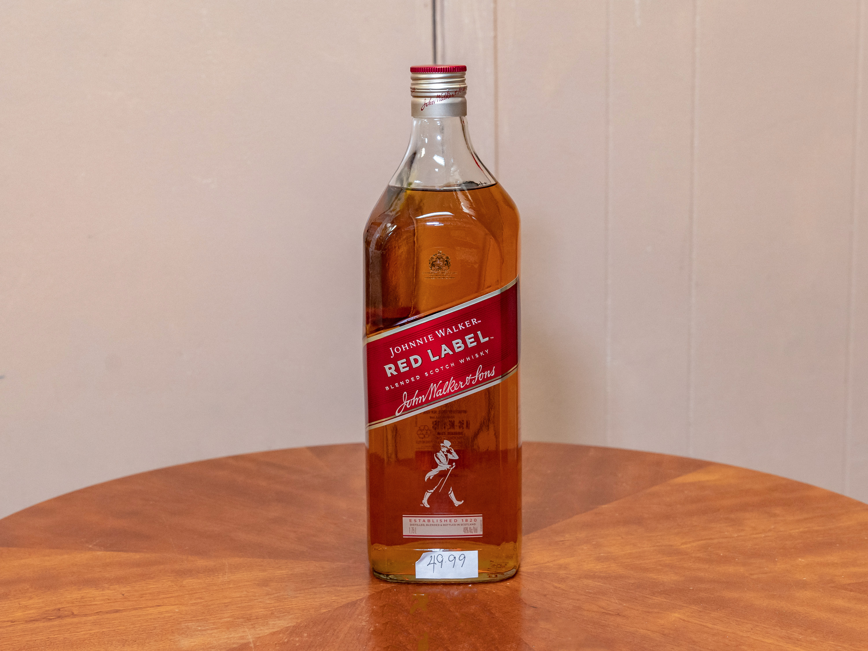 Order Johnnie Walker Red Label, 750 ml. Whiskey food online from Jose's Wines & Liquors store, Valley Cottage on bringmethat.com